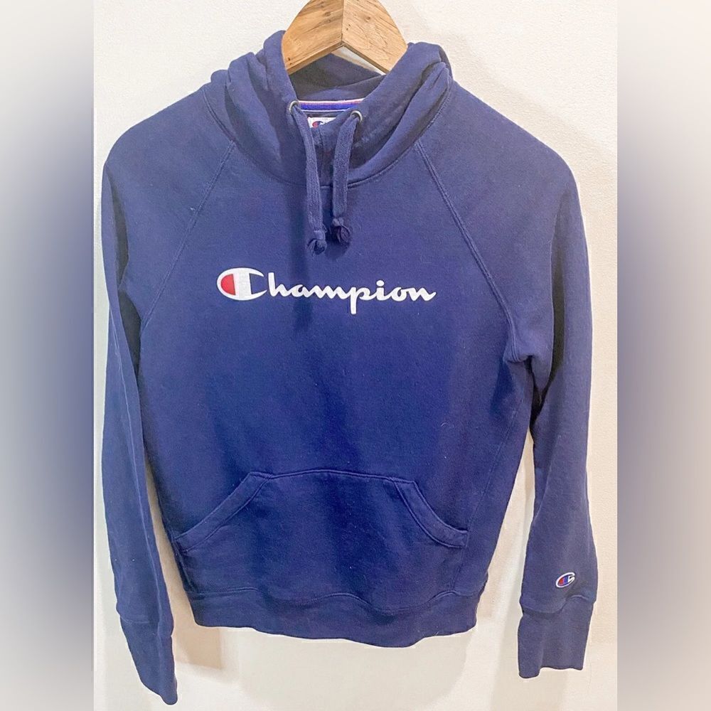 Champion Women’s Navy Blue Pullover Sweatshirt Size XS